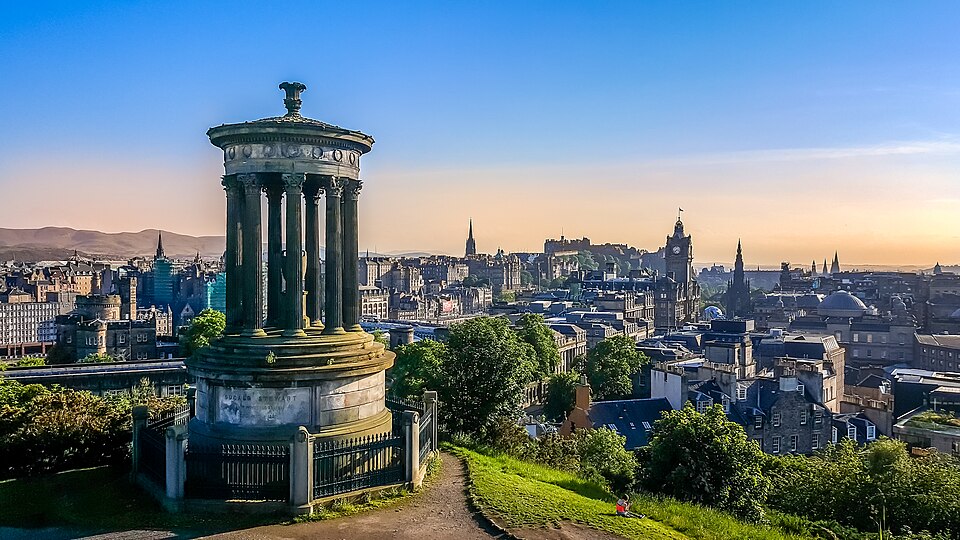 Flights to Edinburgh (EDI)