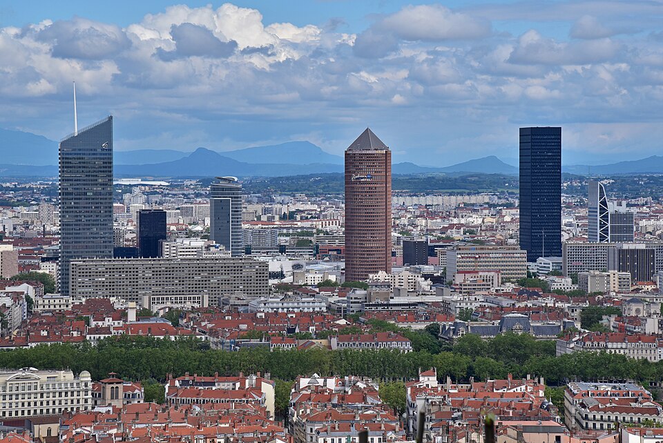 Flights to Lyon (LYS)