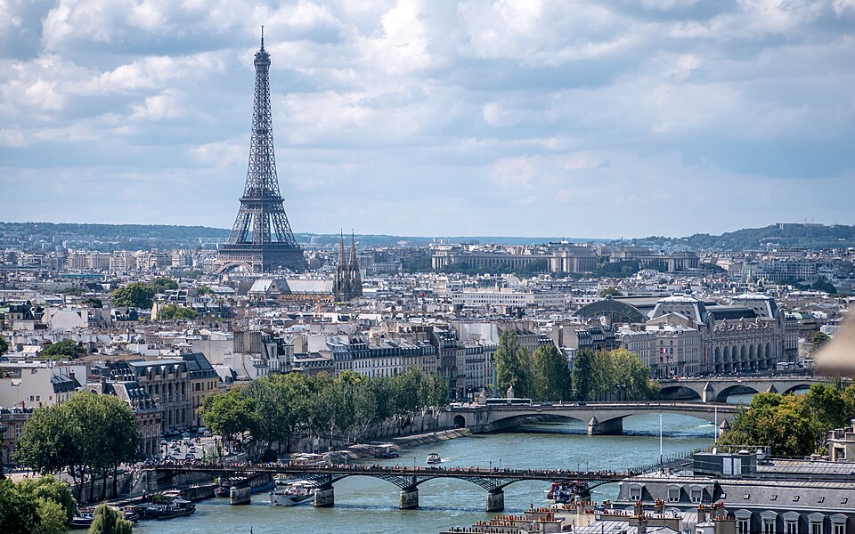 Flights to France